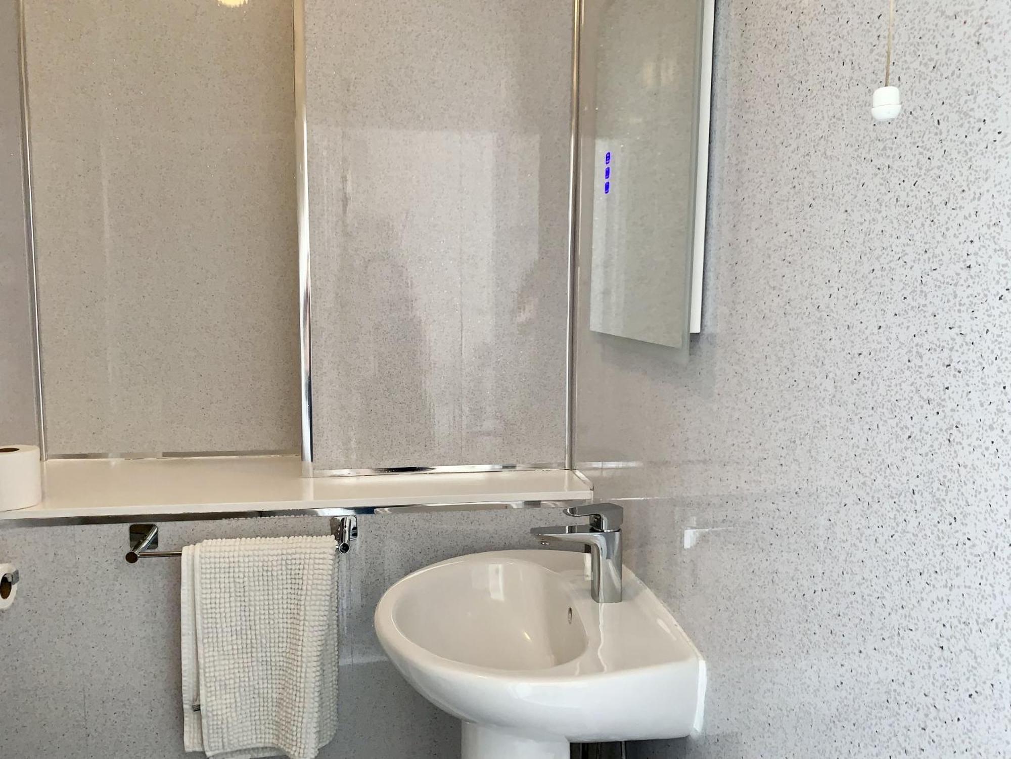 Seaclyffe Hotel Ltd Llandudno Zimmer foto